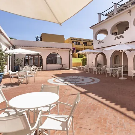 Hotel Blu Laconia Village
