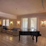 Hotel Blu Laconia Village 4*