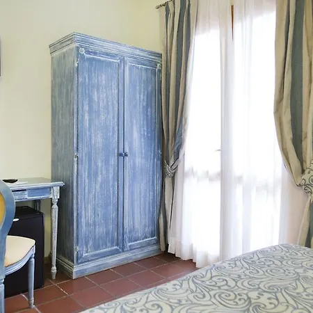Hotel Blu Laconia Village 4*