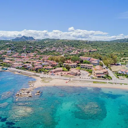 Blu Laconia Village