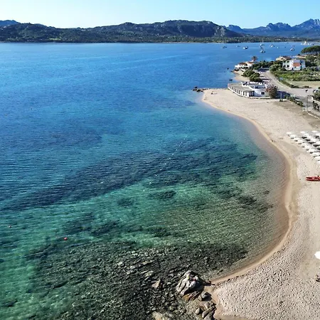 Blu Laconia Village Otel Cannigione