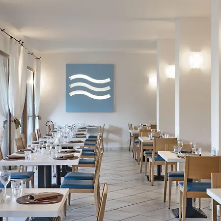 Blu Laconia Village 4*