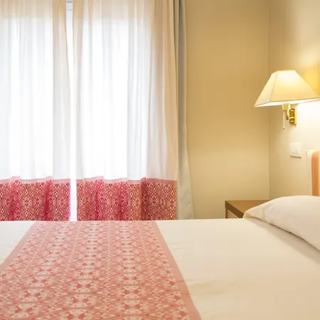 Hotell Blu Laconia Village Cannigione