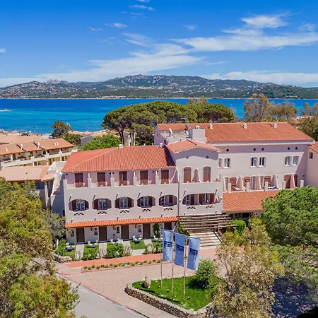 Blu Laconia Village 4* Cannigione