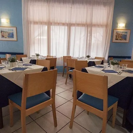 Blu Laconia Village 4*