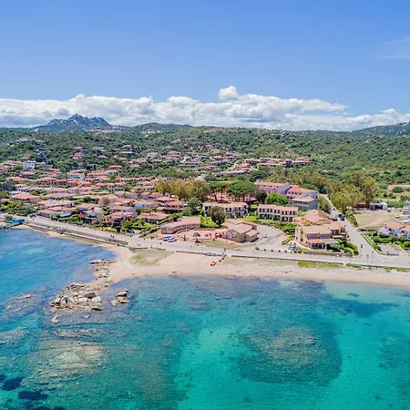 Blu Laconia Village