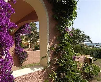 Blu Laconia Village