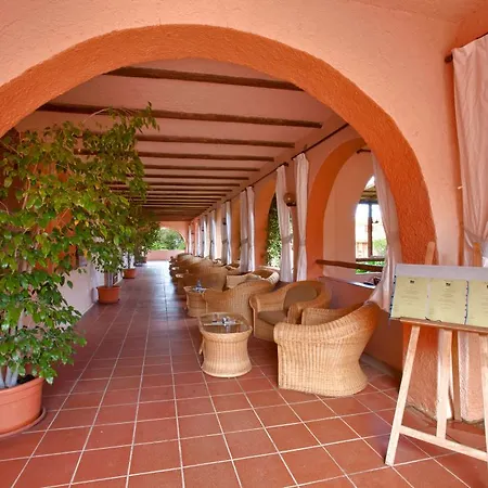 Blu Laconia Village 4* Cannigione