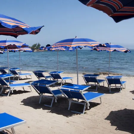 Blu Laconia Village 4* Cannigione