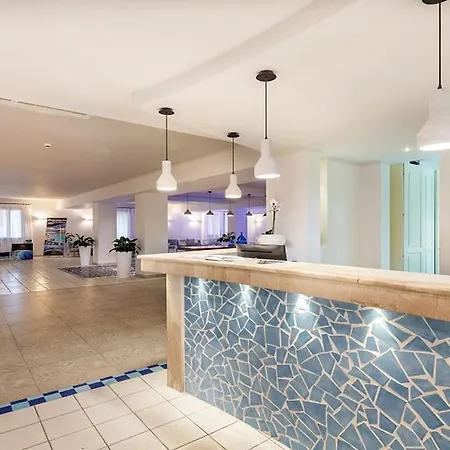 Blu Laconia Village Hotel Cannigione
