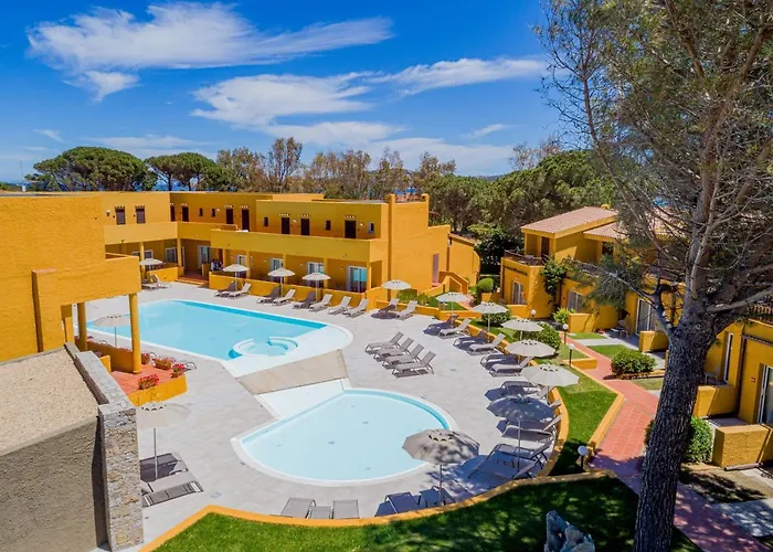 Hotel Blu Laconia Village 4*