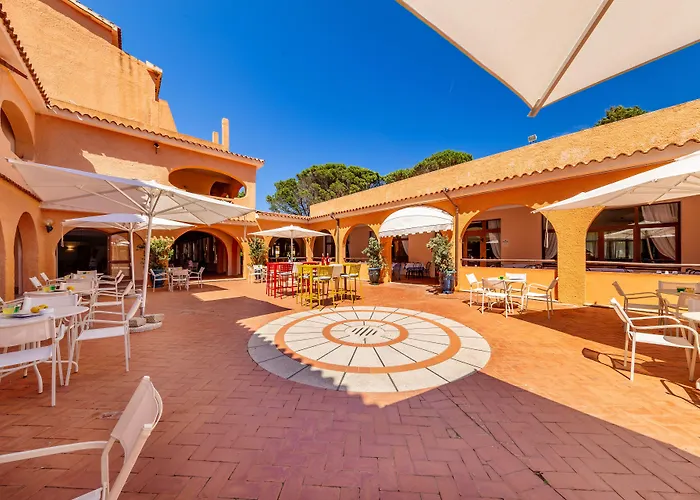 Blu Laconia Village 4* Cannigione
