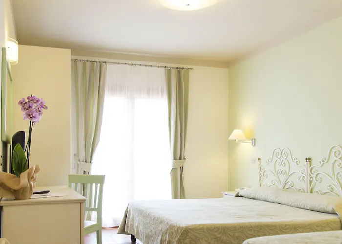 Hotel Blu Laconia Village