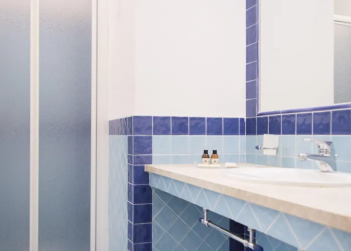 Hotel Blu Laconia Village 4*