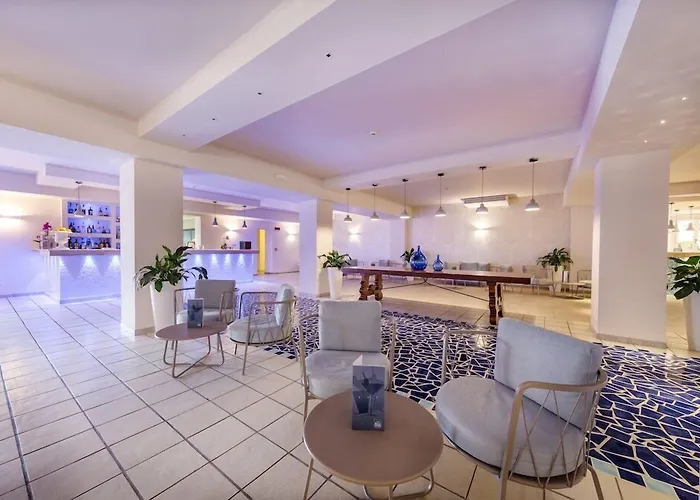 Blu Laconia Village Hotel Cannigione