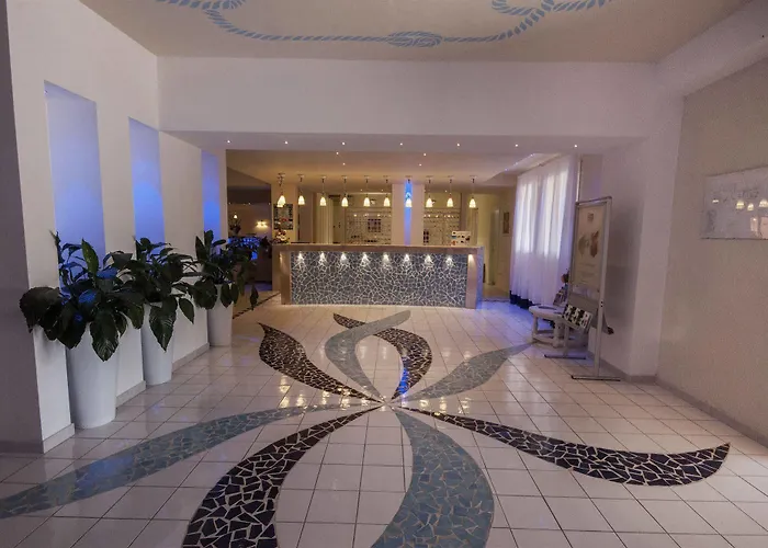 Blu Laconia Village 4*