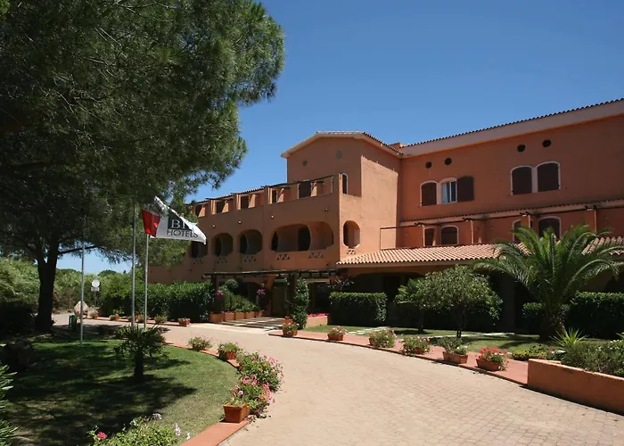 Blu Laconia Village Hotel